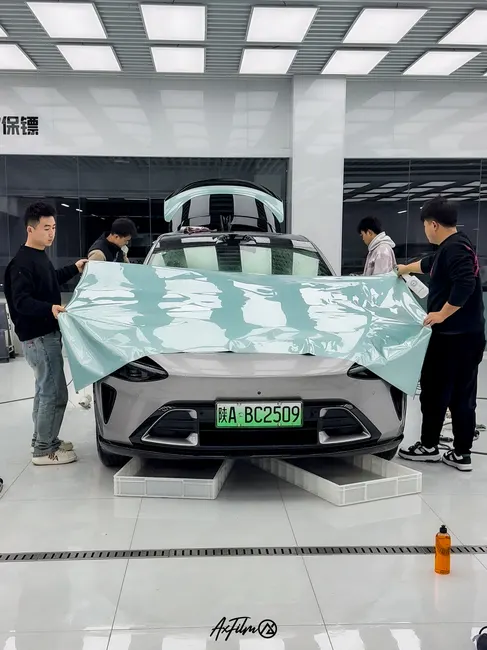 小米 YU7影青色施工案例 · 图片1