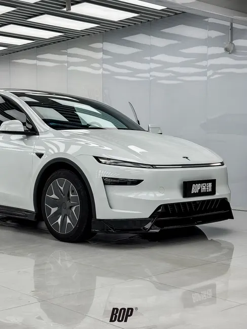 特斯拉 Model Y运动包围施工案例 · 图片2