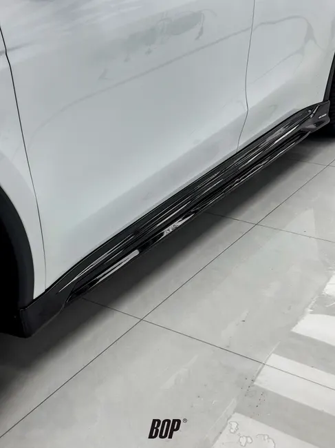 特斯拉 Model Y运动包围施工案例 · 图片4