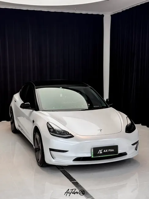 特斯拉 Model 3珍珠白施工案例 · 图片2
