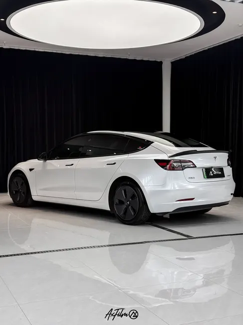 特斯拉 Model 3珍珠白施工案例 · 图片3