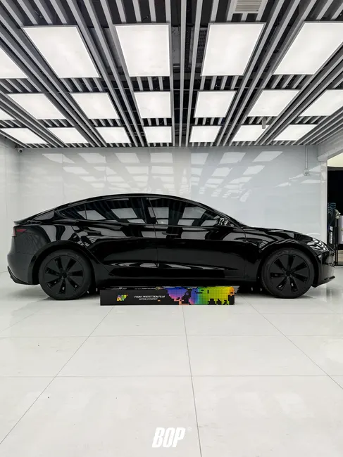 特斯拉 Model 3漆面保护施工案例 · 图片3