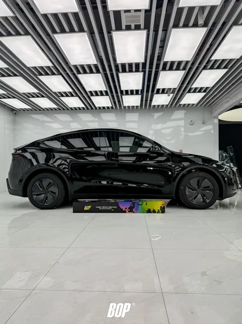 特斯拉 Model Y漆面保护施工案例 · 图片3