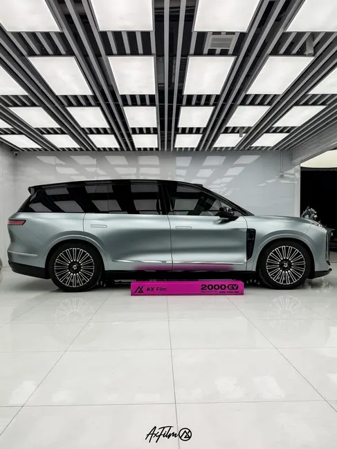 蔚来 ES8贵金属银施工案例 · 图片3