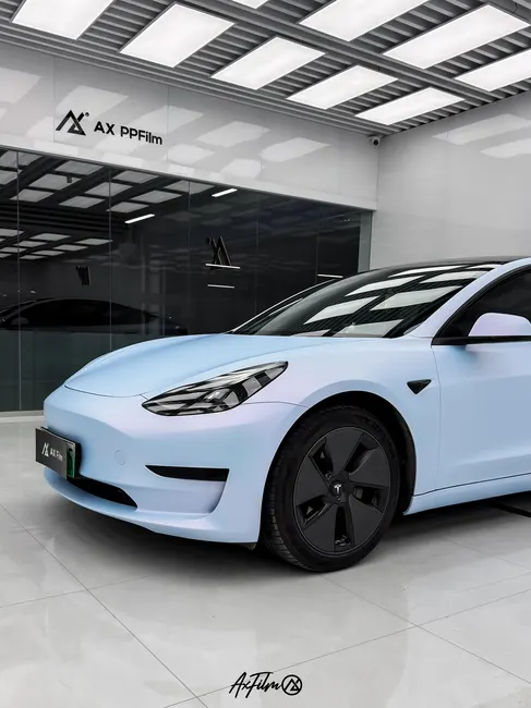 特斯拉 Model 3溢彩蓝施工案例 · 图片4