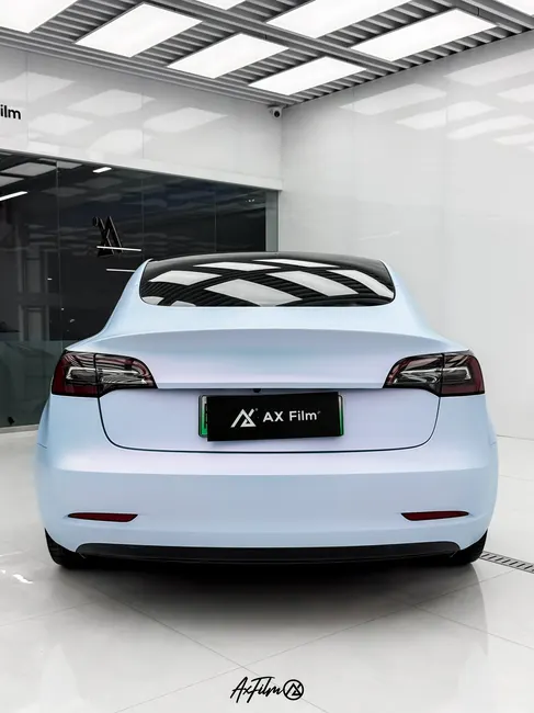 特斯拉 Model 3溢彩蓝施工案例 · 图片7